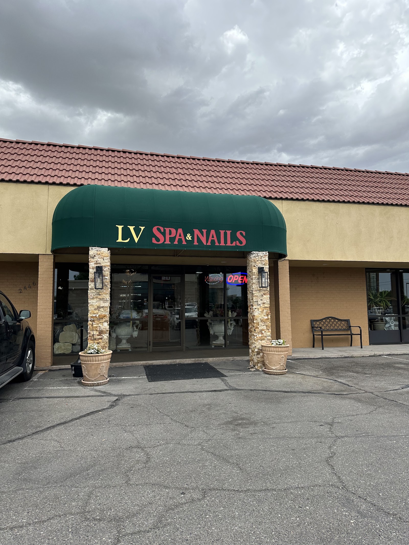 LV Spa & Nails 2 nail photo 4